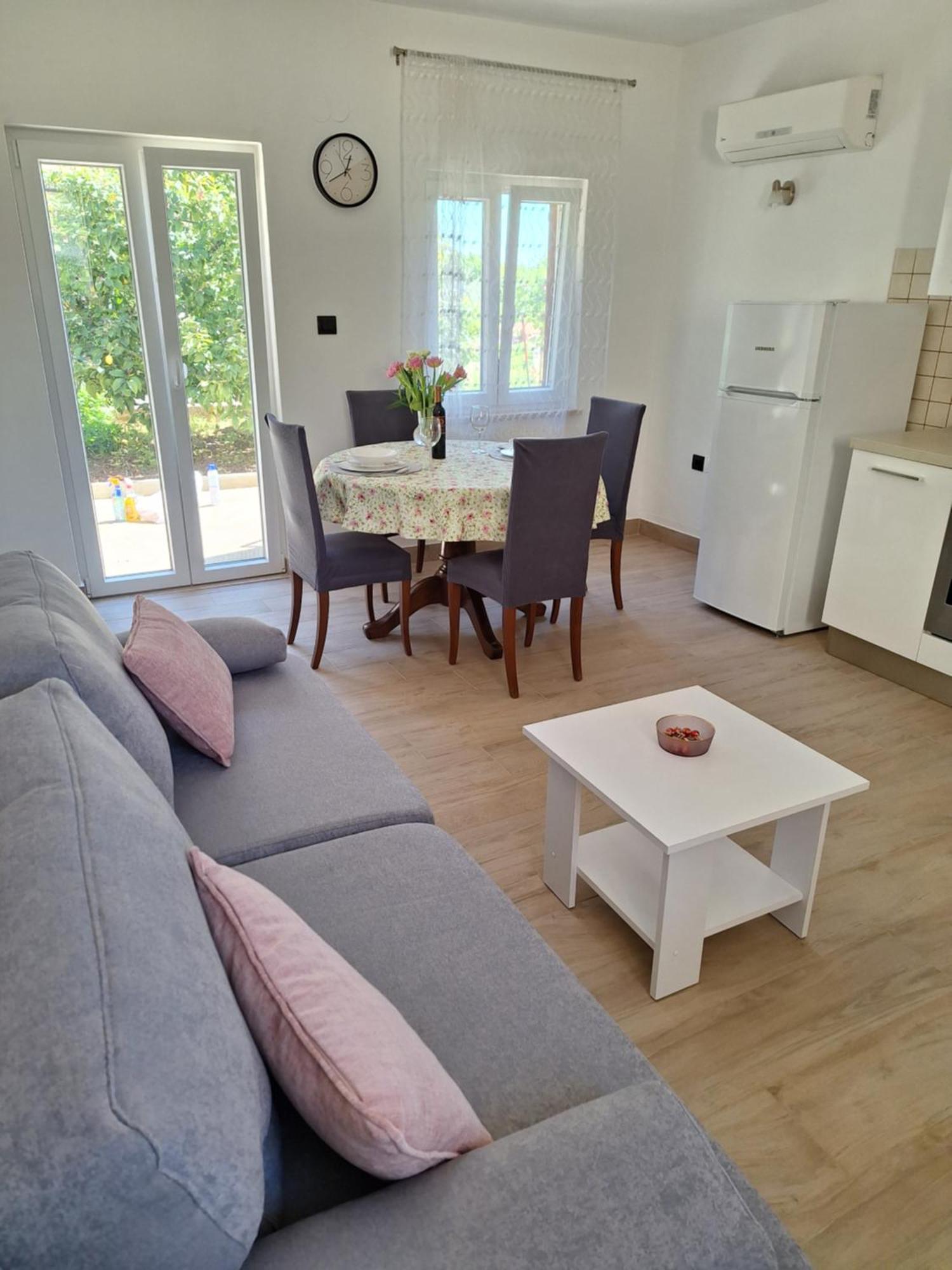 Apartment Olga Rovinj Exterior photo