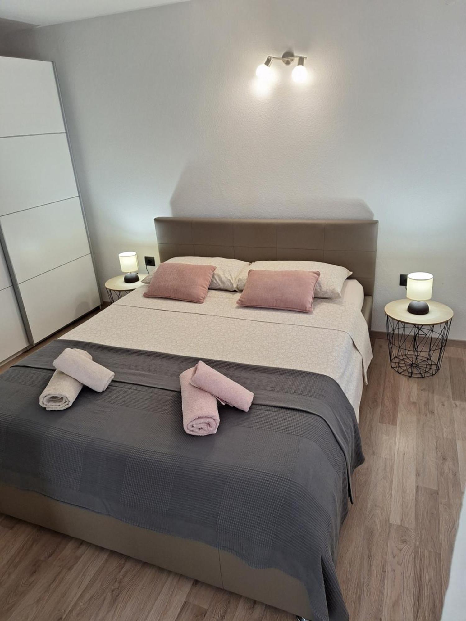 Apartment Olga Rovinj Exterior photo