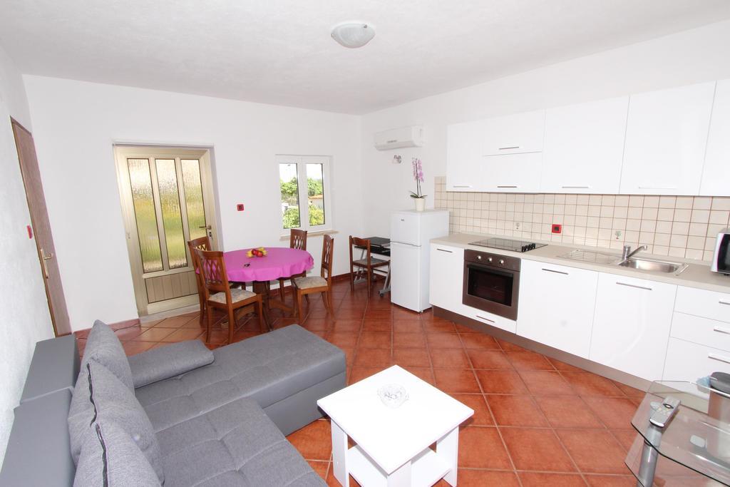 Apartment Olga Rovinj Exterior photo